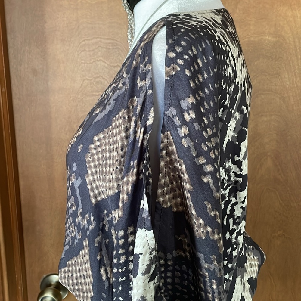 Python Print Batwing Blouse by Express - Picture 10 of 16